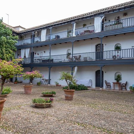 Apartamento En Monumento Historico Nacional Corral Del Conde-Duque De Olivares Севілья Екстер'єр фото
